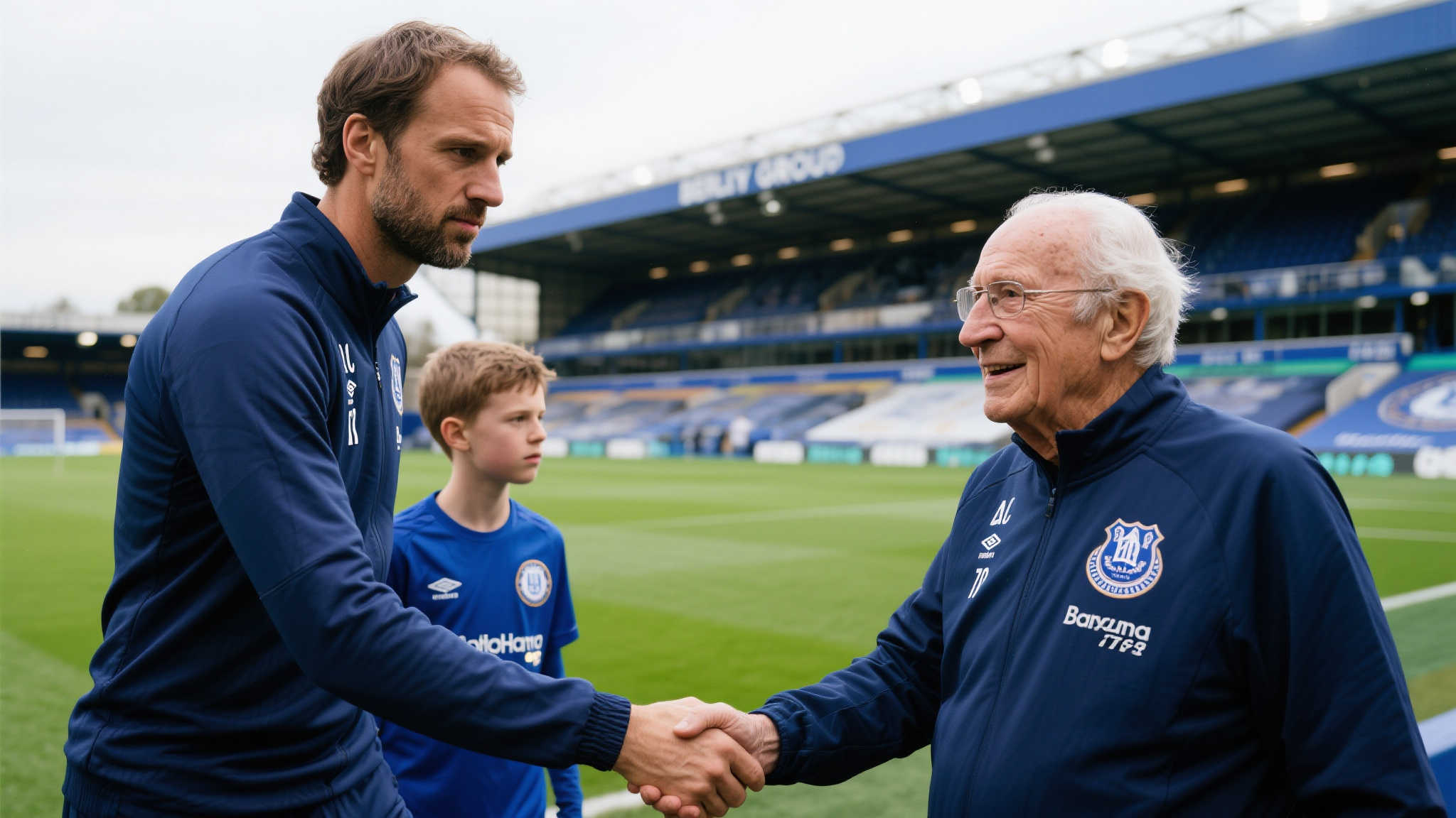 官方宣布:埃苏戈加盟切尔西,并签约至2033年 官方宣布:埃苏戈加盟切尔西,并签约至2033年